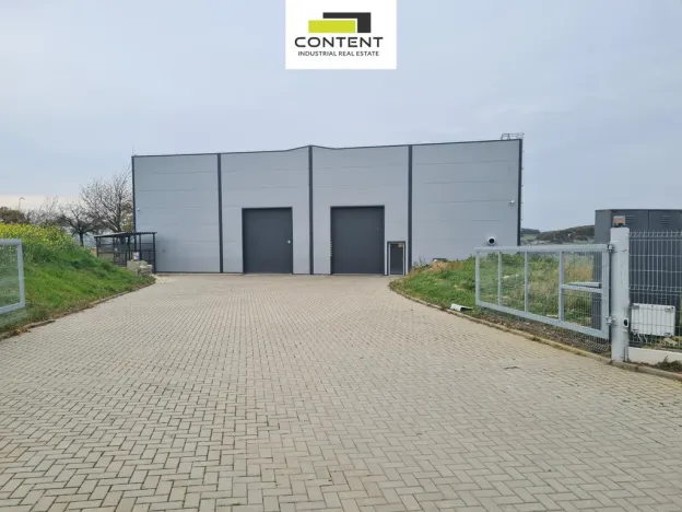 Pronájem skladu, Bystřice pod Lopeníkem, 1629 m2