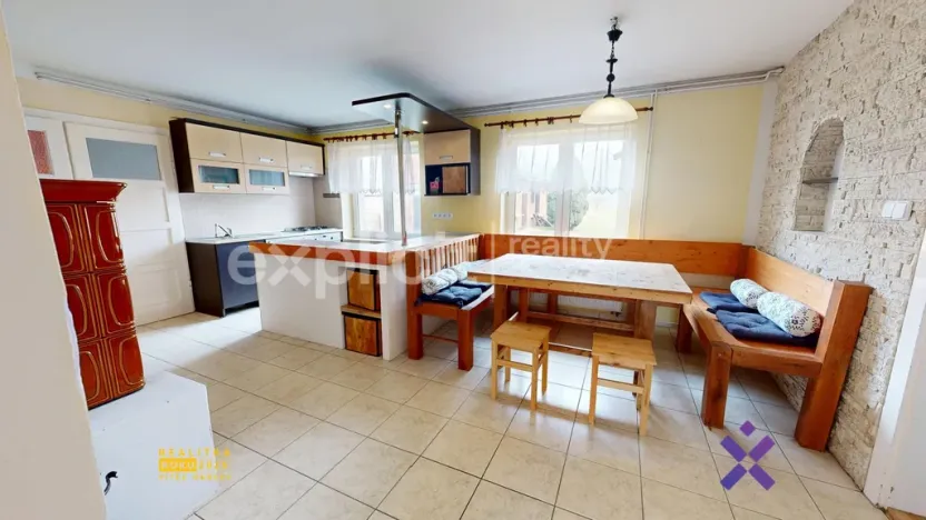 Prodej rodinného domu, Zahnašovice, 162 m2