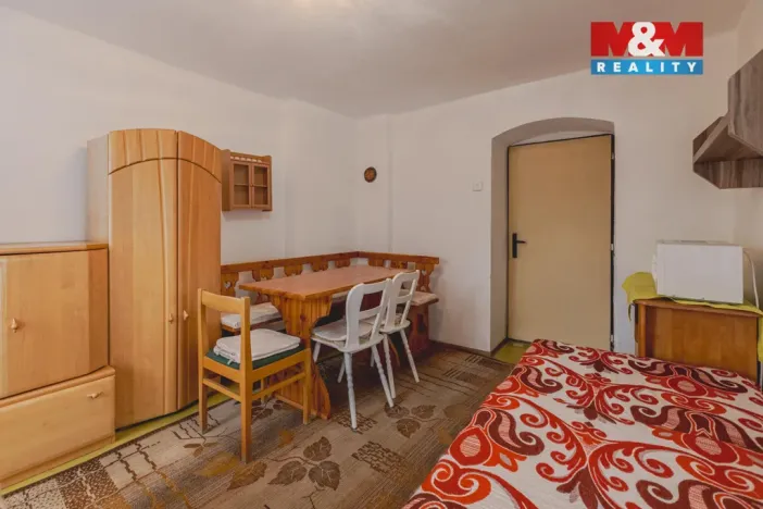 Prodej rodinného domu, Zavlekov, 183 m2