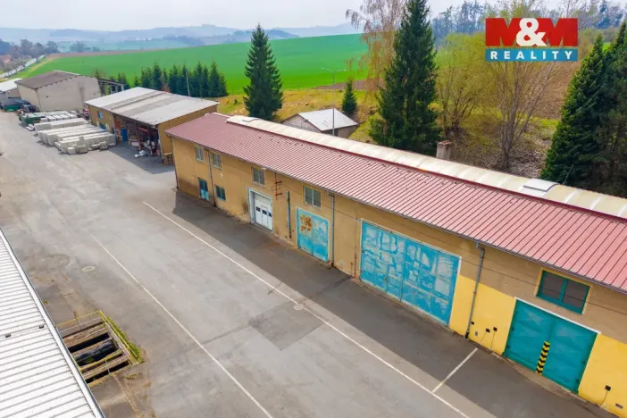 Pronájem výrobních prostor, Domažlice - Bezděkovské Předměstí, Masarykova, 770 m2