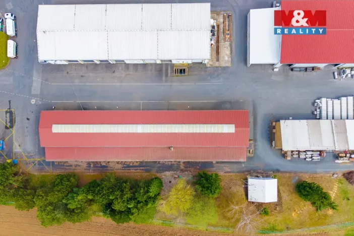 Pronájem výrobních prostor, Domažlice - Bezděkovské Předměstí, Masarykova, 770 m2