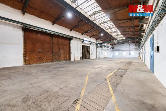 Pronájem výrobních prostor, Domažlice - Bezděkovské Předměstí, Masarykova, 770 m2