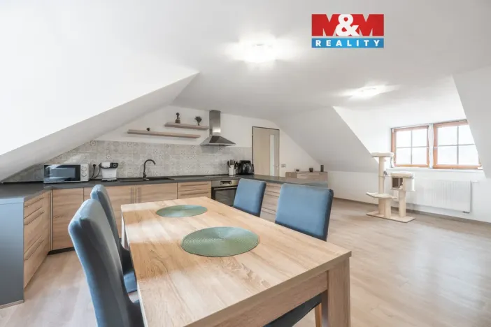 Prodej rodinného domu, Vsetín, Nepřejov, 240 m2