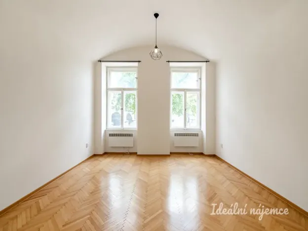 Pronájem bytu 1+1, Praha - Smíchov, Hořejší nábřeží, 37 m2