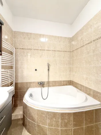 Pronájem bytu 3+1, Liberec - Liberec X-Františkov, Hraniční, 78 m2