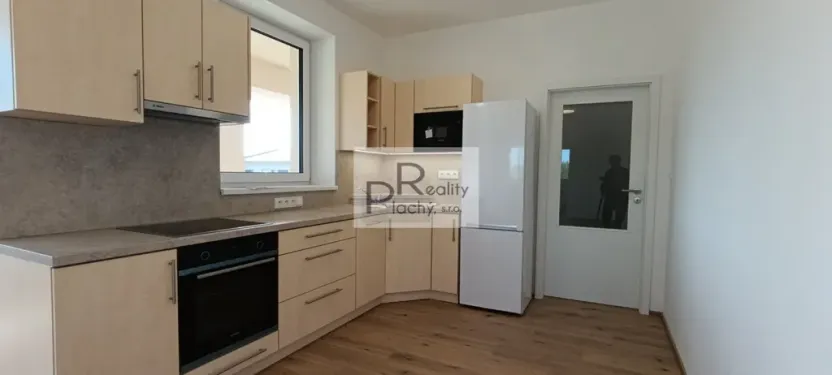 Prodej bytu 2+kk, Hevlín, 67 m2