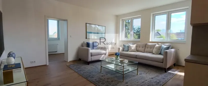 Prodej bytu 2+kk, Hevlín, 67 m2