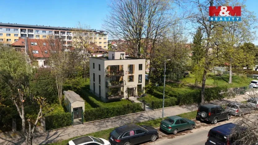 Prodej pozemku pro bydlení, Praha, Troilova, 591 m2