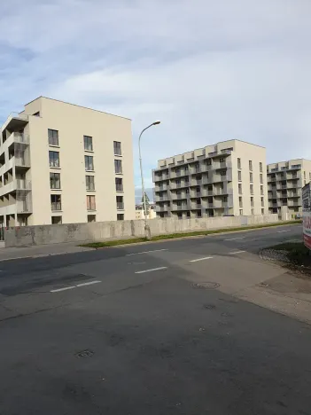 Prodej - jiné, Praha, Novovysočanská, 2 m2