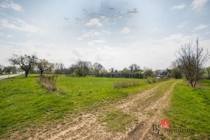 Prodej pozemku pro bydlení, Svinčany, 1612 m2