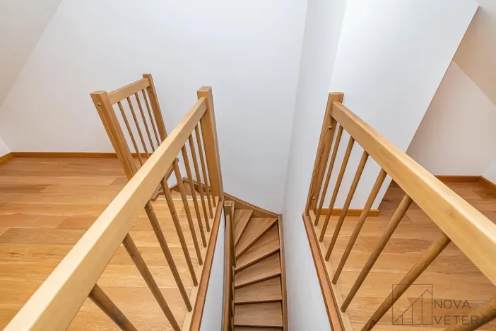 Prodej bytu 5+kk, Praha - Vinohrady, Chodská, 139 m2