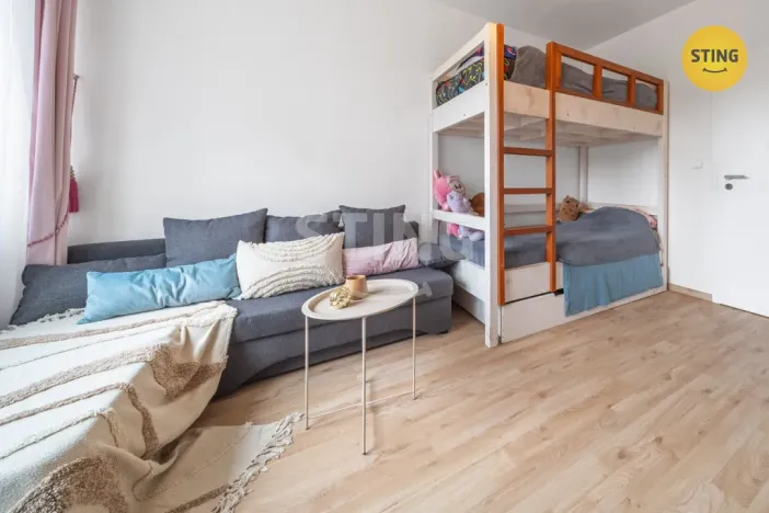 Prodej bytu 3+1, Praha, Peroutkova, 59 m2