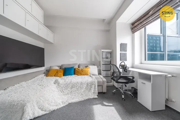 Prodej bytu 3+1, Praha, Peroutkova, 59 m2