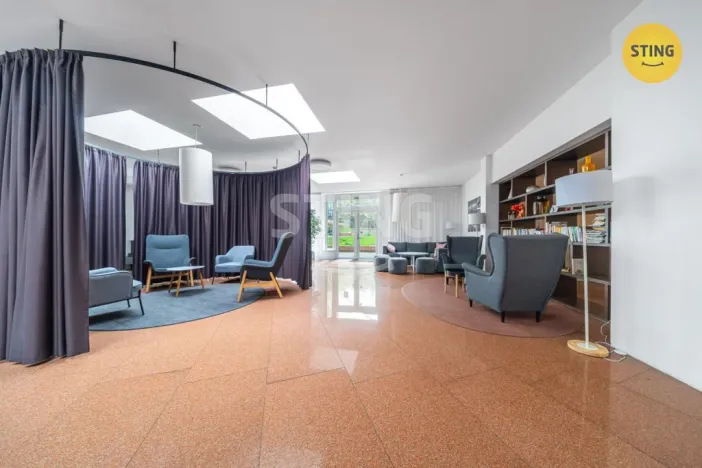 Prodej bytu 3+1, Praha, Peroutkova, 59 m2