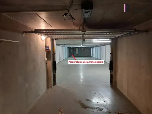 Pronájem garáže, Praha - Stodůlky, Archeologická, 16 m2