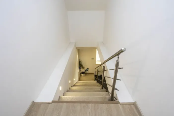 Prodej bytu 3+1, Pardubice - Zelené Předměstí, Čihákova, 138 m2