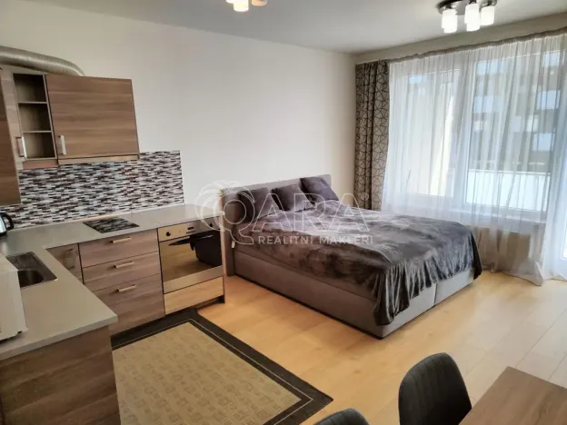 Pronájem bytu 1+kk, Praha - Stodůlky, náměstí Junkových, 32 m2