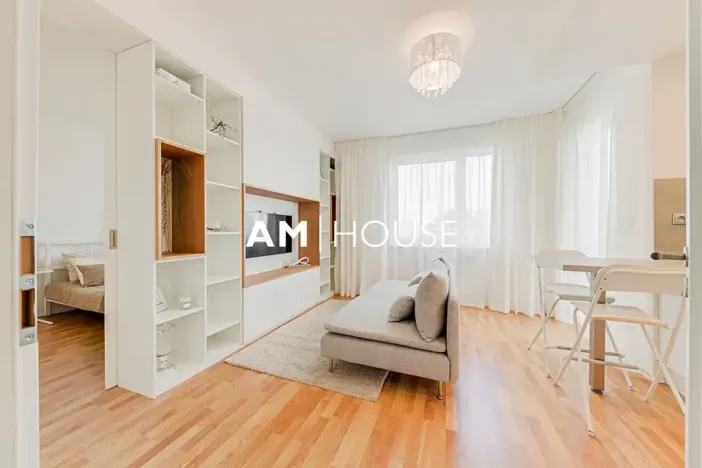 Pronájem bytu 2+kk, Praha - Strašnice, Zvěřinova, 50 m2