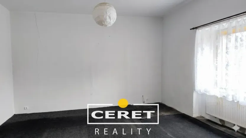 Prodej rodinného domu, Liběšice - Líčkov, 400 m2