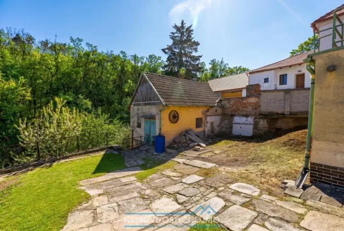 Prodej rodinného domu, Hluboké Mašůvky, 77 m2