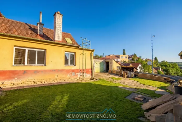 Prodej rodinného domu, Hluboké Mašůvky, 77 m2