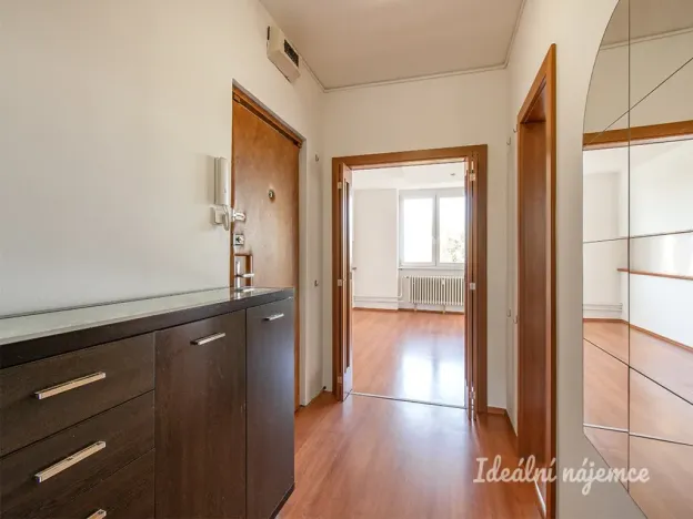 Pronájem bytu 3+kk, Praha - Bohnice, Hlivická, 72 m2