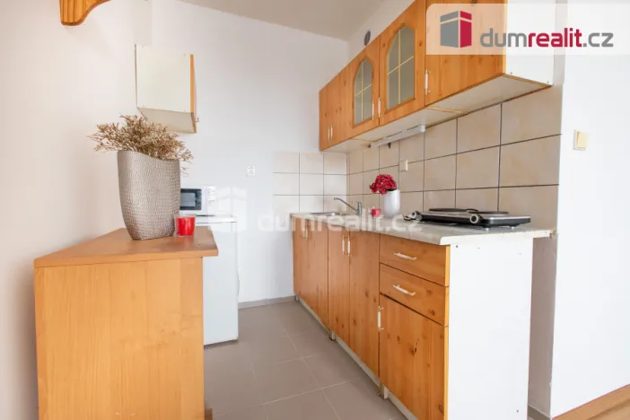 Pronájem bytu 2+kk, Nové Strašecí, Okružní, 41 m2