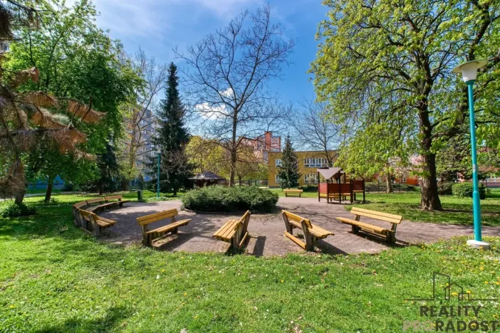 Pronájem bytu 2+kk, Ostrava - Moravská Ostrava, Varenská, 36 m2