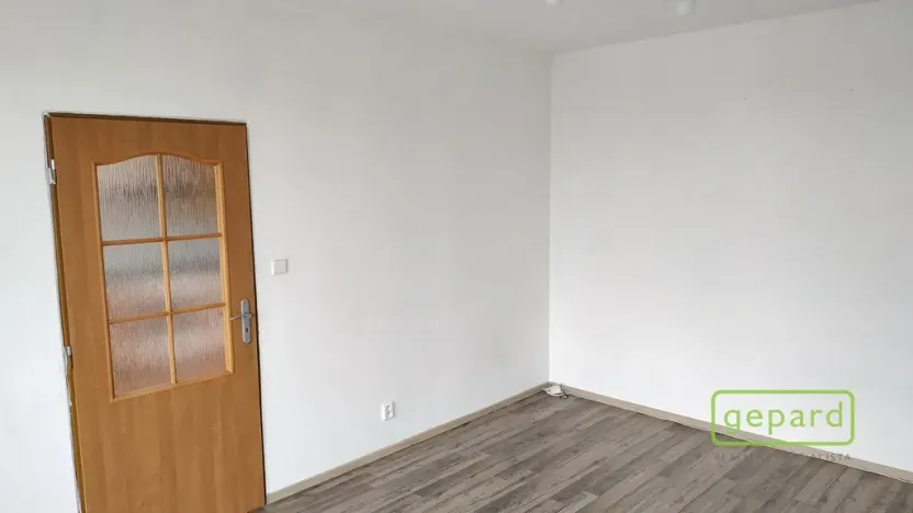 Pronájem bytu 1+1, České Budějovice, J. Opletala, 37 m2