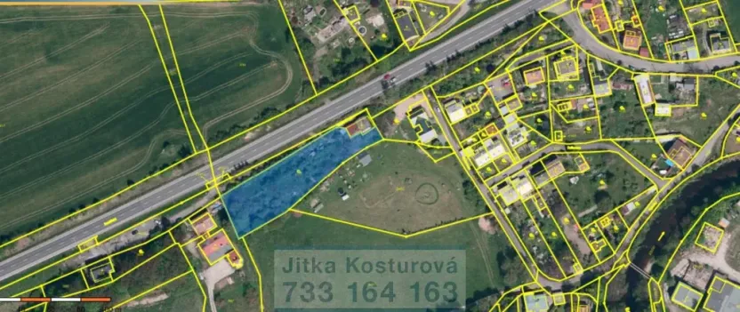 Pronájem zahrady, Krnov - Pod Bezručovým vrchem, Bruntálská, 400 m2