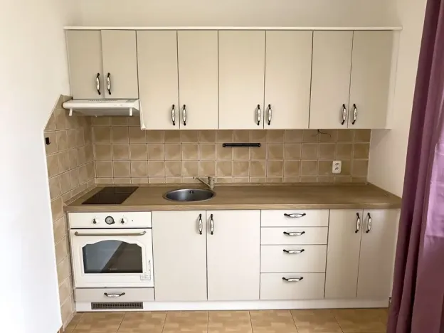 Pronájem bytu 2+kk, Teplice, Březová, 41 m2