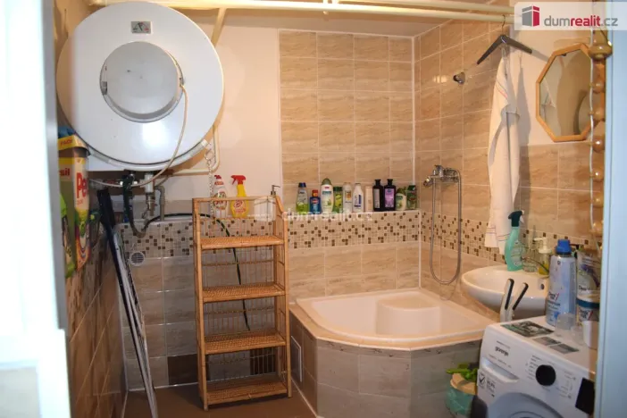 Prodej rodinného domu, Žďár - Žehrov, 250 m2