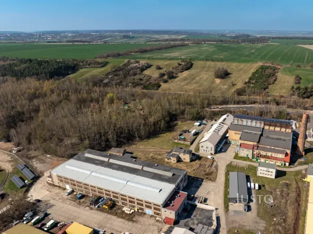 Prodej komerčního pozemku, Rynholec, 1688 m2