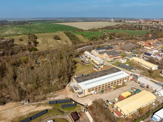 Prodej komerčního pozemku, Rynholec, 1688 m2