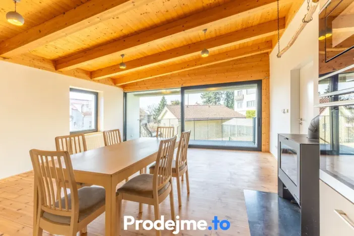 Prodej rodinného domu, Praha - Kobylisy, Třeboradická, 150 m2