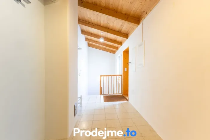 Prodej rodinného domu, Praha - Kobylisy, Třeboradická, 150 m2
