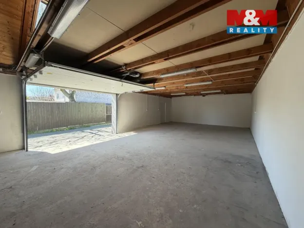 Prodej skladu, Spořice, 179 m2