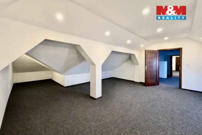 Pronájem činžovního domu, Příseka, 143 m2