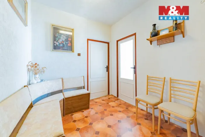 Prodej bytu 2+1, Aš, Hlavní, 57 m2