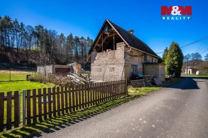 Prodej pozemku pro bydlení, Cvikov - Lindava, 438 m2