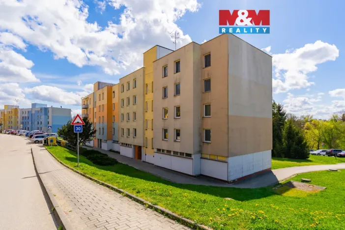 Prodej bytu 4+1, Dačice - Dačice V, Dlouhá, 78 m2