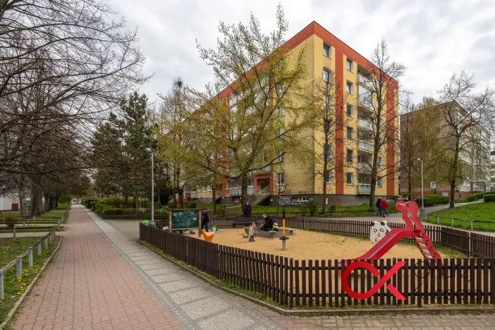 Prodej bytu 2+kk, Praha - Hlubočepy, Brichtova, 45 m2