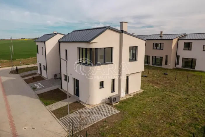 Prodej rodinného domu, Horoušany, Šámalova, 88 m2