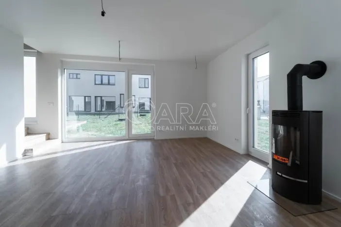 Prodej rodinného domu, Horoušany, Šámalova, 88 m2