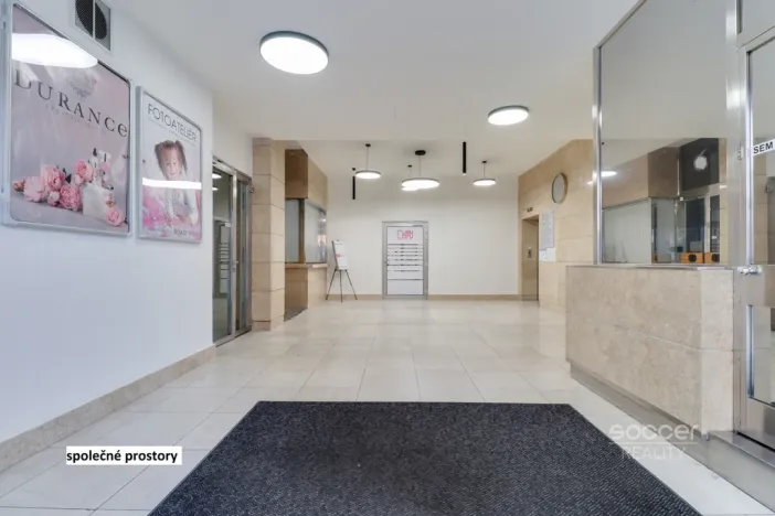 Pronájem kanceláře, Praha - Libeň, Sokolovská, 114 m2