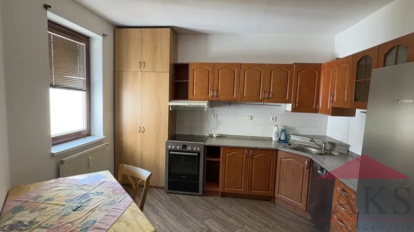 Pronájem bytu 2+1, Sušice - Sušice II, Kaštanová, 66 m2