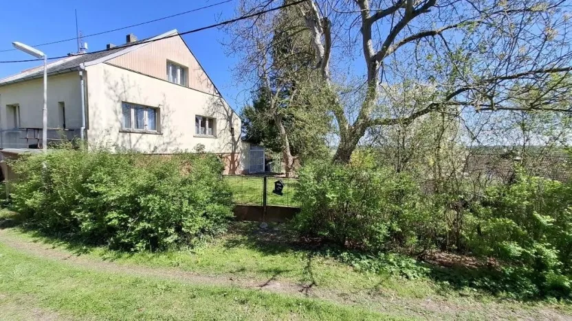 Prodej rodinného domu, Smečno, 200 m2