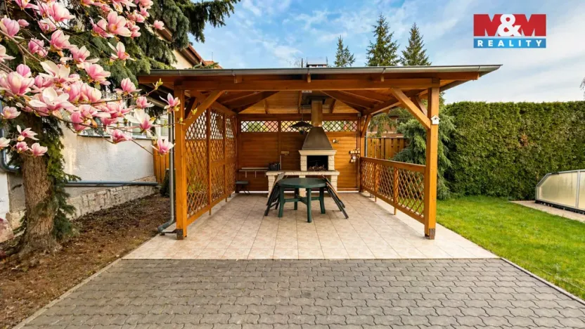 Pronájem atypického bytu, Lenešice, 171 m2