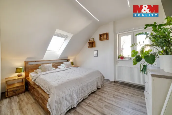 Pronájem bytu 3+kk, Mariánské Lázně - Úšovice, Dobrovského, 80 m2