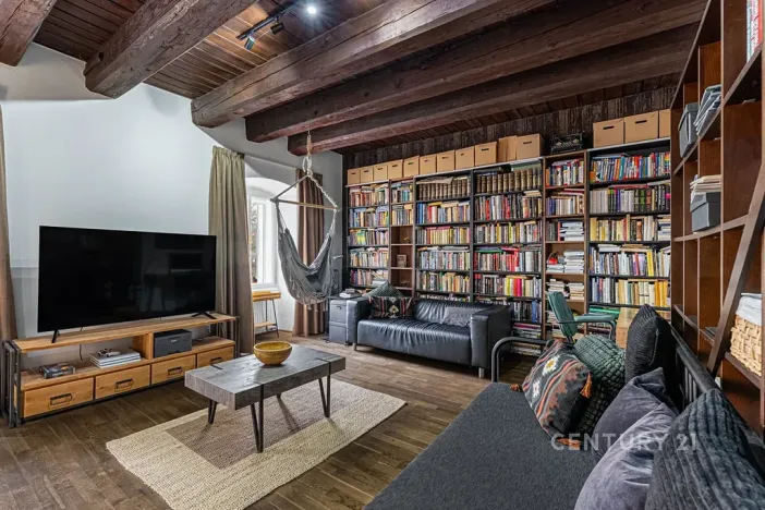 Prodej atypického bytu, Praha - Troja, Povltavská, 86 m2